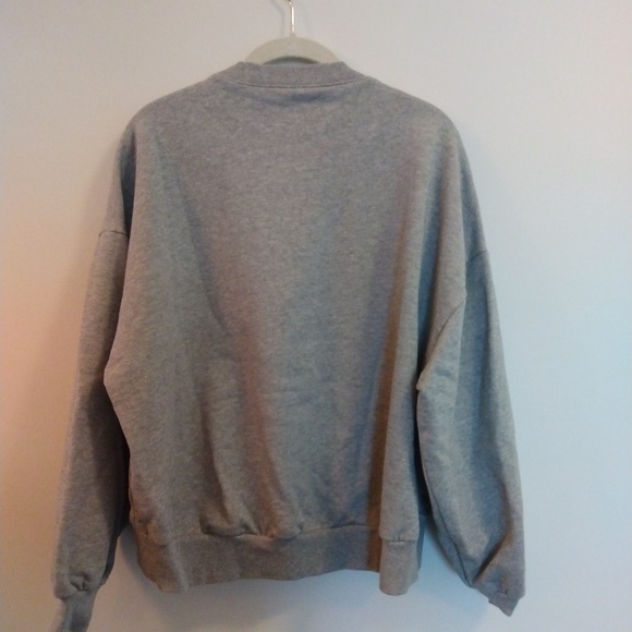 CLINQ A SEPT SWEATER SIZE: M - Picture 5 of 5